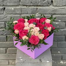 Цветочная композиция из Розы в коробке в Колюбакино