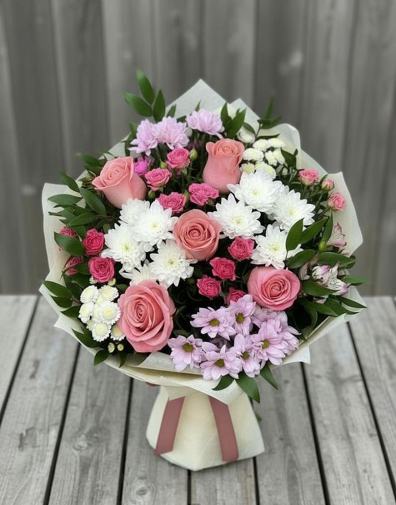 Букет цветов из: Альстромерии, Гвоздики, Розы и Хризантемы в Колюбакино