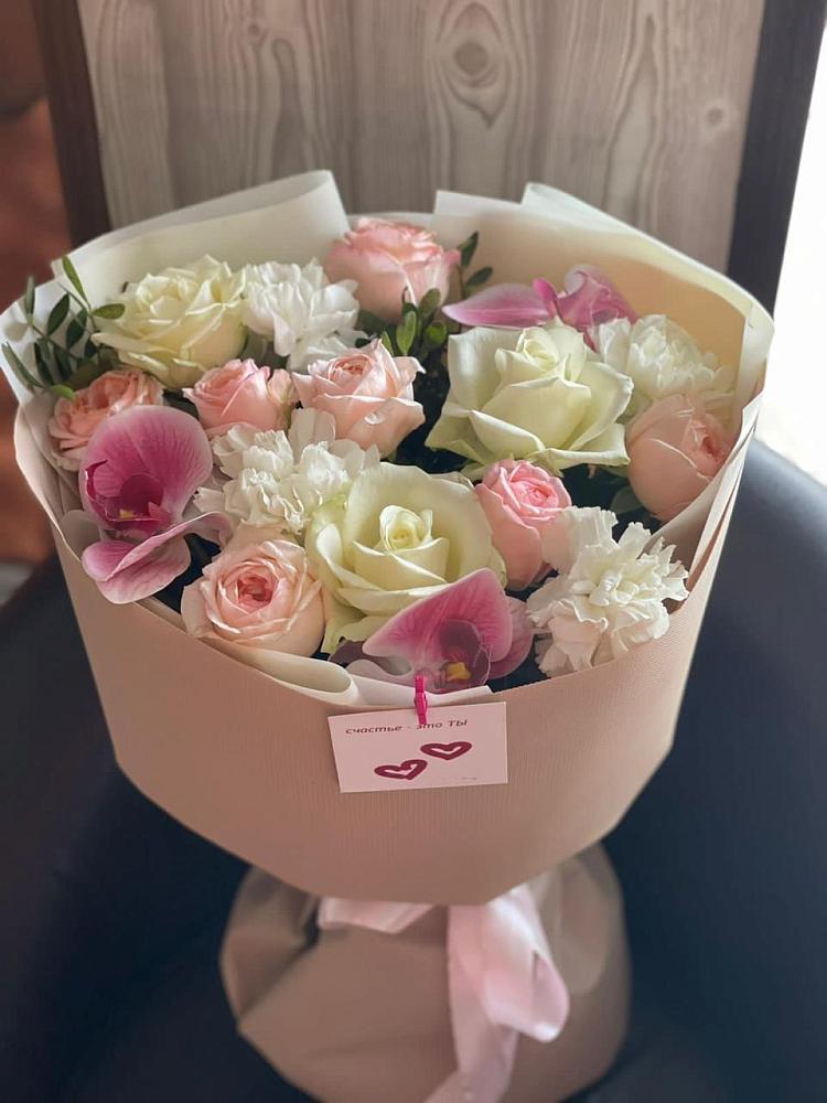 Букет цветов из: Орхидеи, Розы и Гвоздики в Колюбакино