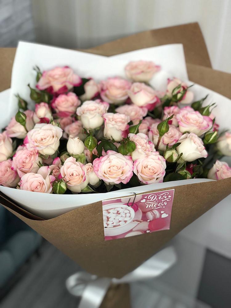 Букет цветов из: Розы в Колюбакино