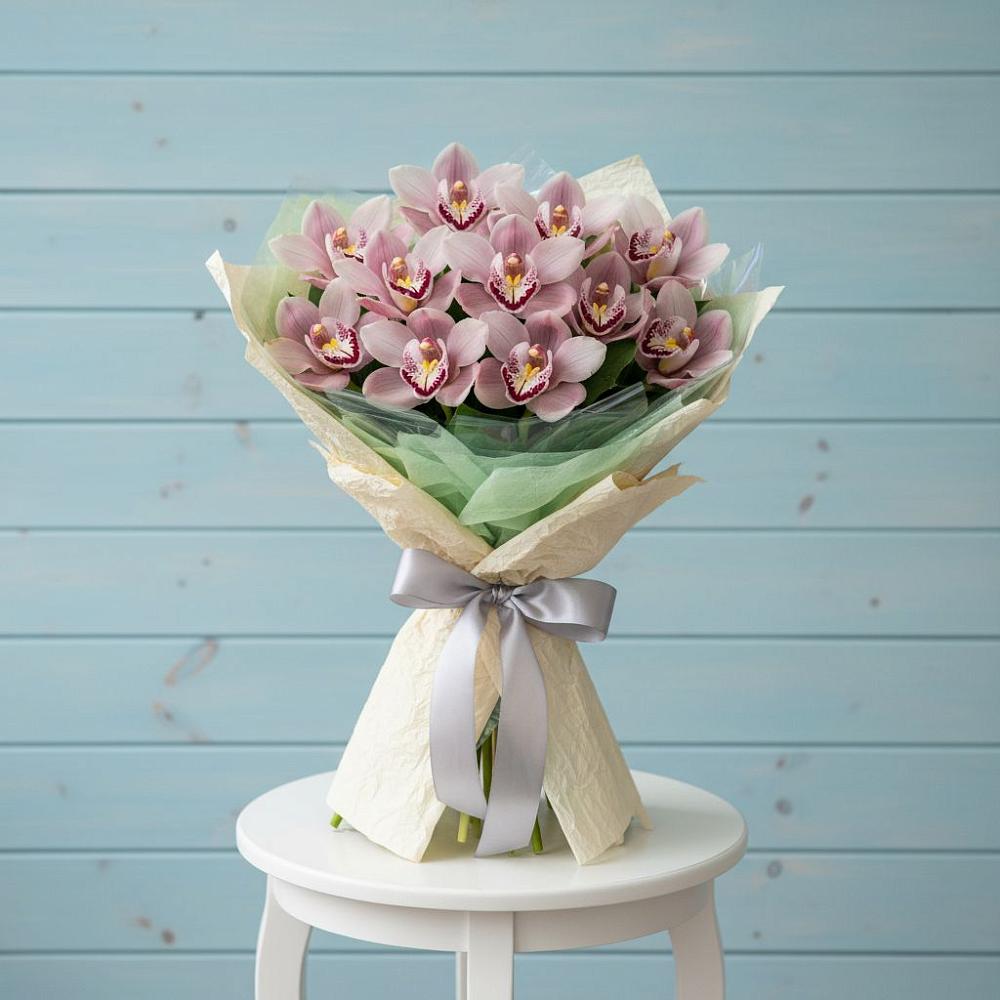 Букет цветов из: Орхидеи и Розы в Колюбакино