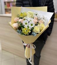Букет цветов из:  Альстромерии, Розы и Хризантемы в Колюбакино