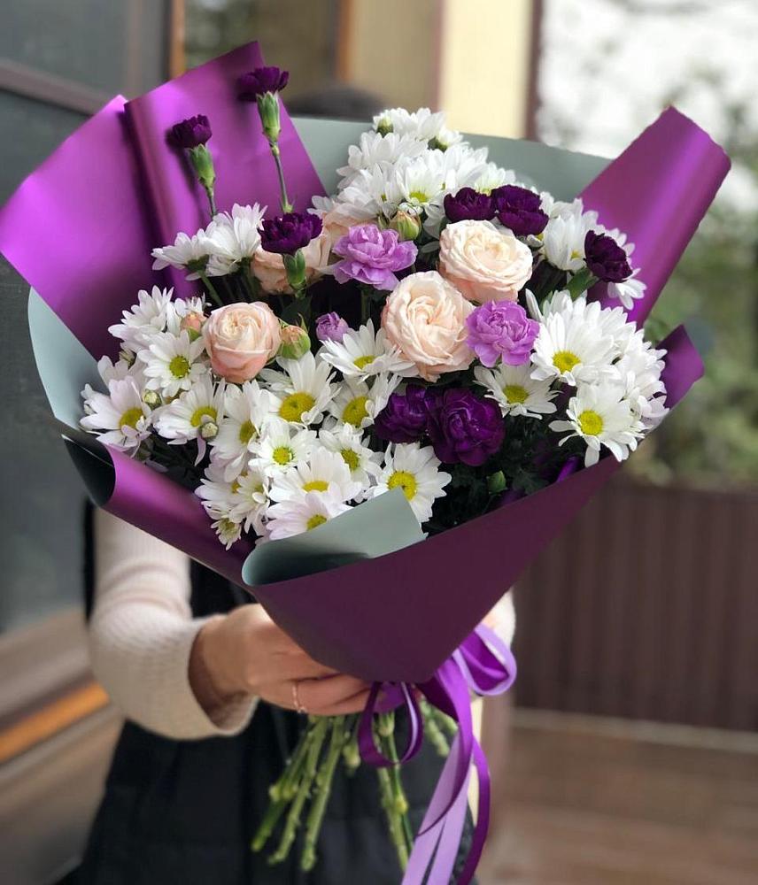 Букет цветов из: Хризантемы, Гвоздики и Розы в Колюбакино