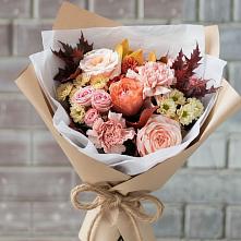 Букет цветов из:  Гвоздики, Хризантемы и Розы в Колюбакино