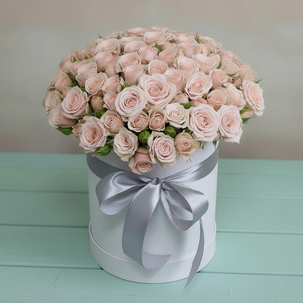 Цветочная композиция из Розы в шляпной коробке в Колюбакино